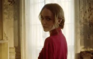 Lily-Rose Depp è la contraddittoria protagonista del nuovo film di Chanel N. 5 L'Eau