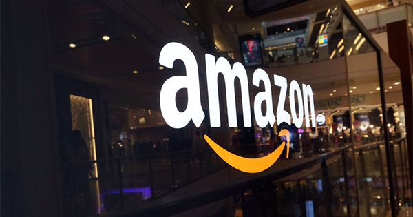 Record su Amazon: più di 2 miliardi di prodotti consegnati nel 2016 con il suo servizio Logistica