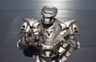 Titan-the-Robot: il futuro comincia adesso (INTERVISTA)