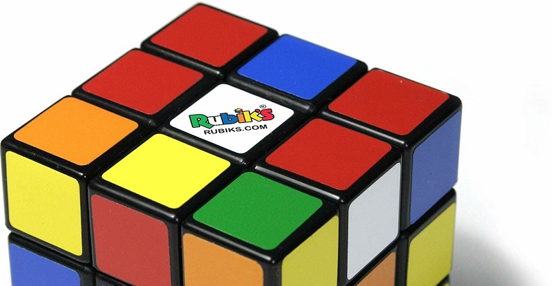 RUBIK’S, il Cubo di Rubik originale, insieme alla WCA